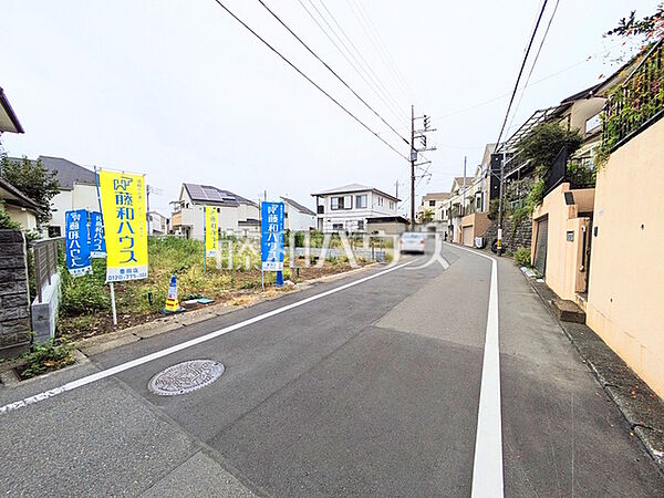 接道状況および現場風景　【日野市西平山5丁目】