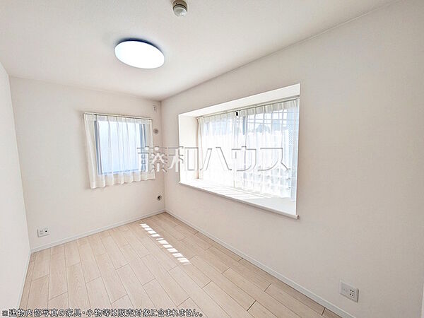 ≪居室≫各部屋に収納も完備されるため、部屋もしっかり片付きそうですね♪【ネオステージ多摩センター】