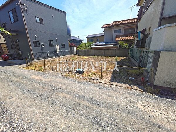 現地写真　【東村山市恩多町4丁目】周辺環境はもちろん、日当たりや設備仕様など、実際に行ってみないと分からないことも多くございます。営業担当がご案内いたしますので、お気軽にお問い合わせください。
