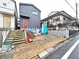 東京都八王子市元八王子町３丁目