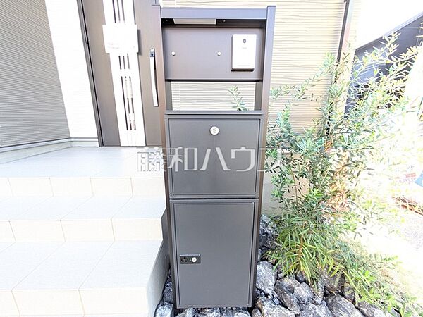 TVモニターインターホン／郵便受け／宅配BOX　【清瀬市中里5丁目】
