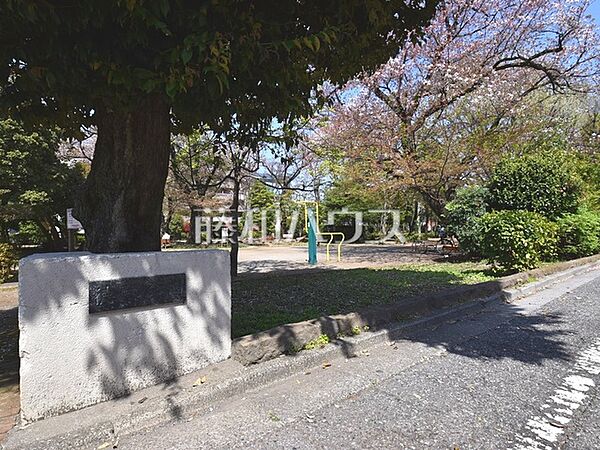 徳殿公園 (490m)