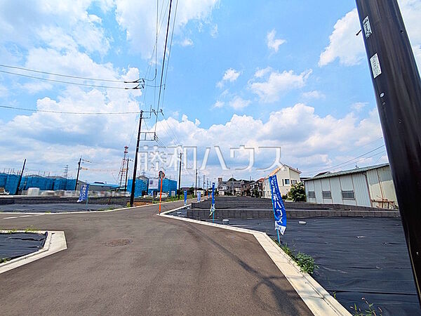 現場風景　物件の事、諸費用の事など、小さな疑問もお気軽にご連絡・ご相談下さい。 　【新座市野火止3丁目】