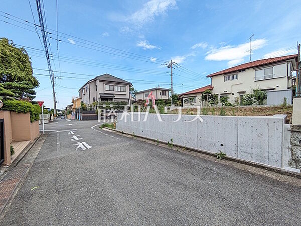 接道状況および現場風景　【八王子市めじろ台2丁目】