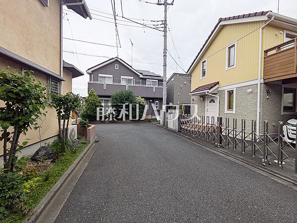 接道状況および現場風景　【日野市大字日野】