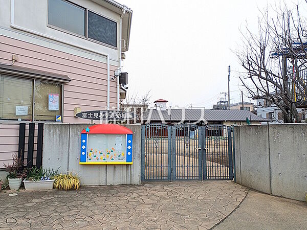 富士見みずほ幼稚園 (1760m)
