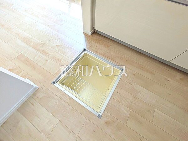 床下収納　【三鷹市牟礼7丁目】