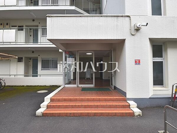 エントランス　【 東大和グリーンタウン1号棟】