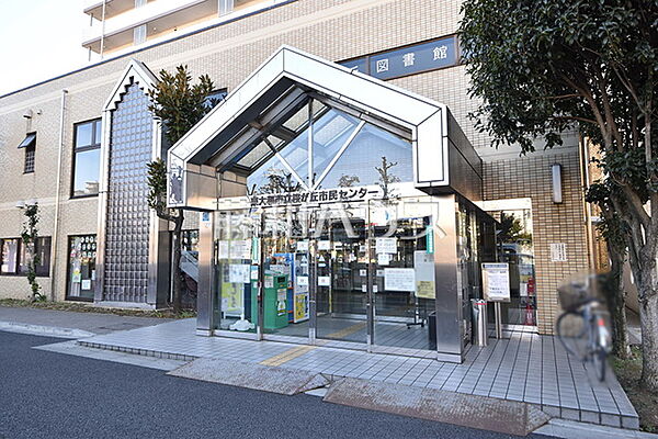 桜が丘図書館 (730m)