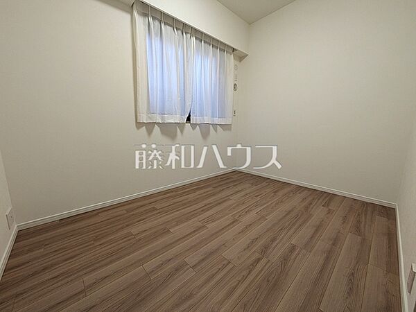 居室　【アールヴェール荻窪北】