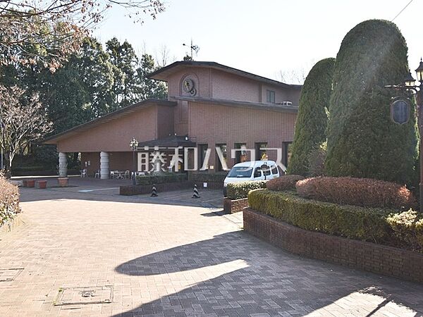 多摩市 桜ヶ丘コミュニティセンター ゆう桜ヶ丘 (490m)