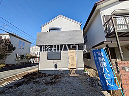 東京都三鷹市大沢１丁目