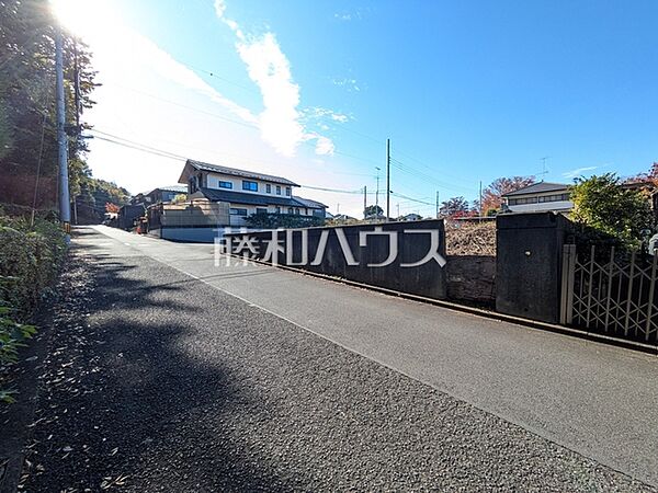 接道状況および現場風景　【八王子市久保山町1丁目】