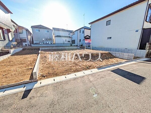 現場風景　【東久留米市滝山7丁目】 周辺環境はもちろん、日当たりや設備仕様など、実際に行ってみないと分からないことも多くございます。営業担当がご案内いたしますので、お気軽にお問い合わせください。