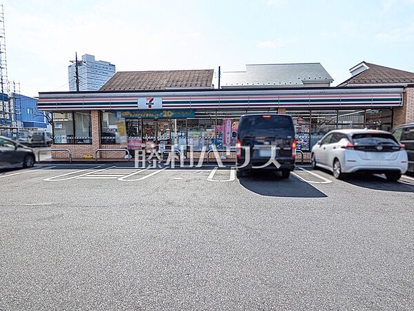 セブン-イレブン 八王子石川西店 (840m)