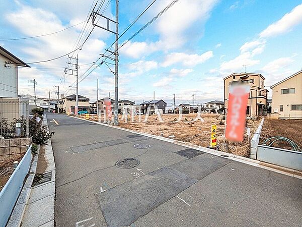 接道状況および現場風景　【新座市新堀2丁目】