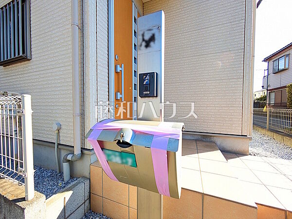 インターフォン・郵便受け　【新座市大和田4丁目】