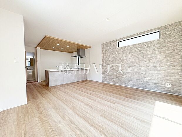 9号棟　リビング　【清瀬市中里4丁目】