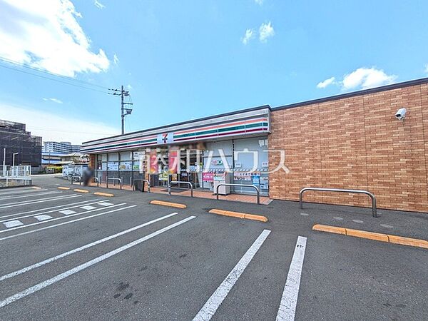 セブンイレブン　小平大沼町3丁目店 (580m)