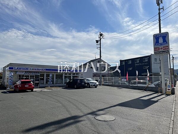 ローソン・スリーエフ 府中是政六丁目店 (270m)