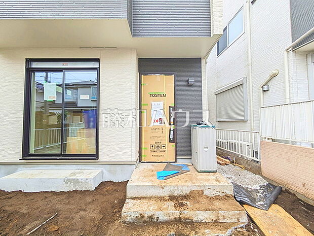 玄関 【西東京市西原町5丁目】