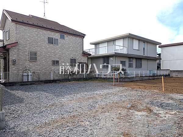 現地写真　【所沢市狭山ケ丘2丁目】当社オリジナルの注文住宅建築システム「ハウス会」では、お客様のご要望に合わせて最適な建築会社をご紹介させていただきます。