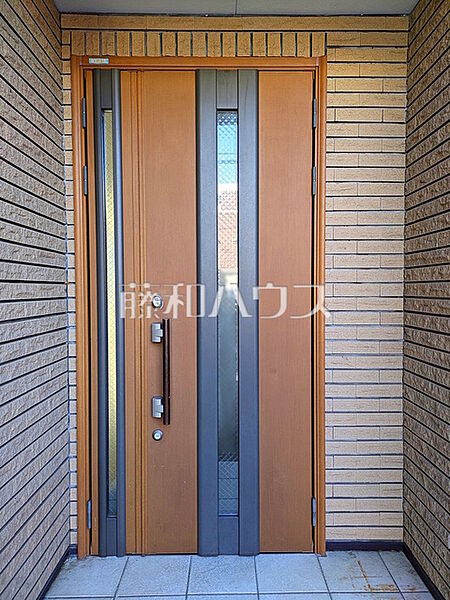 玄関　【練馬区春日町1丁目】