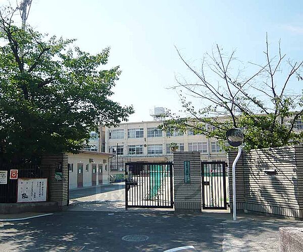 納所小学校まで71m 活気溢れる小学校です。