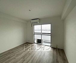 JR東海道・山陽本線 西大路駅 徒歩17分の賃貸マンション 4階ワンルームのリビング/ダイニング