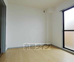 JR東海道・山陽本線 西大路駅 徒歩12分の賃貸マンション 4階1DKのリビング/ダイニング