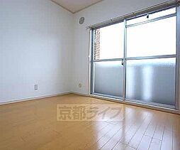 近鉄京都線 小倉駅 徒歩4分の賃貸マンション 1階1Kのリビング/ダイニング