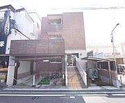 新田駅より徒歩3分 3階 築16年3ヶ月の賃貸物件