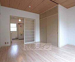 JR奈良線 長池駅 徒歩9分の賃貸アパート 1階1DKのリビング/ダイニング