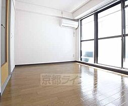 シャルマンフジ伏見壱番館 301 3階1Kのリビング/ダイニング