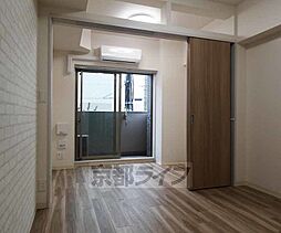 JR東海道・山陽本線 西大路駅 徒歩10分の賃貸マンション 5階1DKのリビング/ダイニング