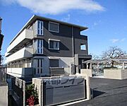 久津川駅より徒歩6分 1階 築5年4ヶ月の賃貸物件