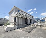 長岡京駅より徒歩10分 築8年5ヶ月の賃貸物件