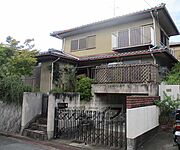 久津川駅より徒歩15分 築45年10ヶ月の賃貸物件