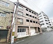 西京極駅より徒歩5分 3階 築37年7ヶ月の賃貸物件