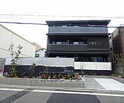 丹波橋駅より徒歩4分 3階 築2年7ヶ月の賃貸物件