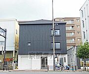 十条駅より徒歩8分 3階 築5年の賃貸物件