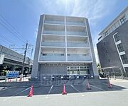 桂川駅より徒歩7分 3階 築15年5ヶ月の賃貸物件