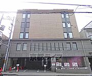桃山御陵前駅より徒歩1分 3階 築20年4ヶ月の賃貸物件