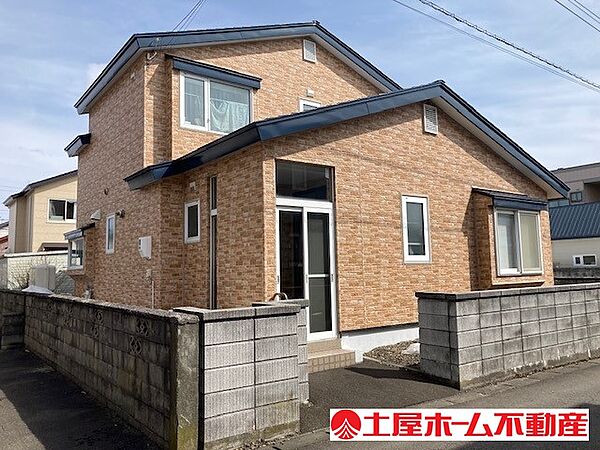 detached 北海道苫小牧市啓北町１丁目16-5
地図を見る