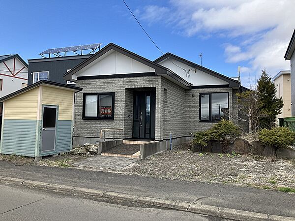 detached 北海道釧路郡釧路町東陽西１丁目19-5
地図を見る