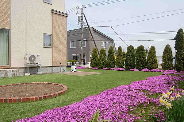 detached 北海道北広島市青葉町３丁目10-3
地図を見る