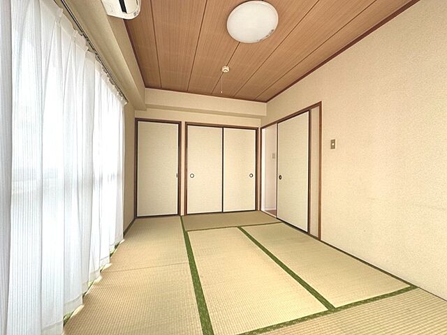 寝室