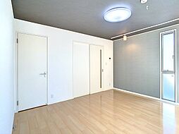 アスティオン 101 1階1Kのリビング/ダイニング