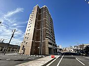 姫路駅より徒歩9分 8階 築3年の賃貸物件