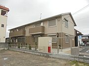 亀山駅より徒歩10分 1階 築10年の賃貸物件